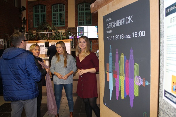 Wystawa Koła Naukowego Archibrick — zdjęcie 1, Akademia Techniczno-Artystyczna (ATA)