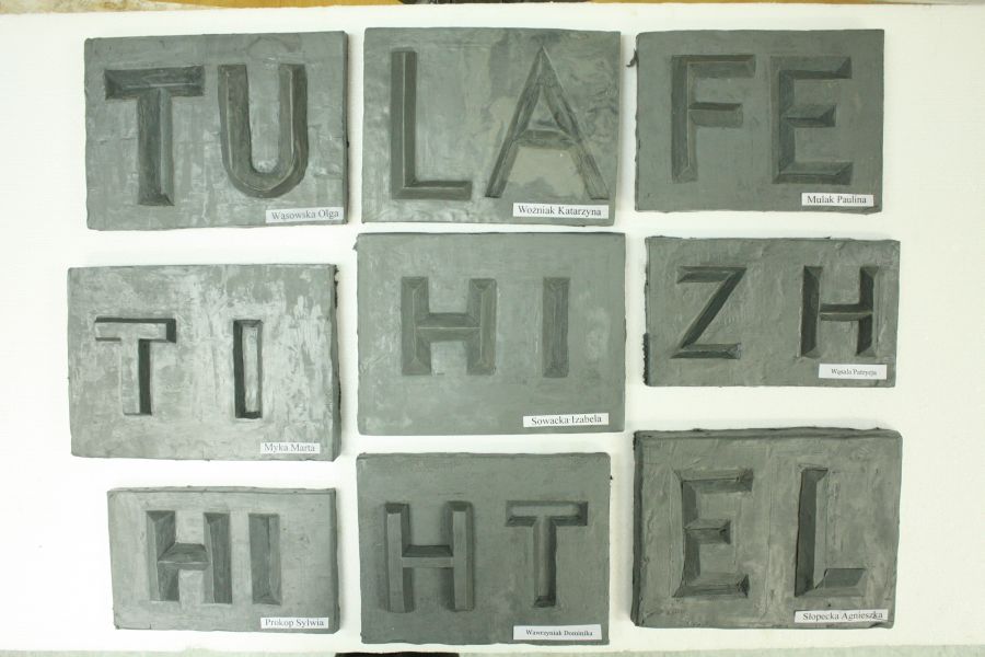 Pokaz prac posemestralnych studentów Architektury Wnętrz WSEiZ pod kierunkiem prof. Witolda Surowieckiego — zdjęcie 1, Akademia Techniczno-Artystyczna (ATA)