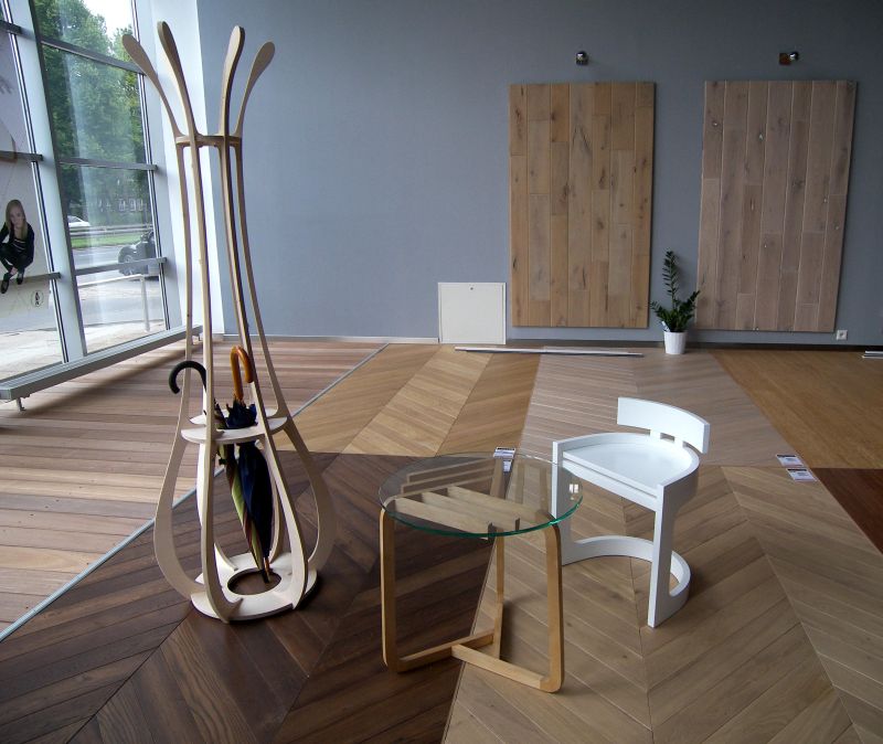 Wystawa prac studentów Architektury Wnętrz WSEiZ pt. Our Designe w salonie firmy Kopp w Gdańsku — zdjęcie 2, Akademia Techniczno-Artystyczna (ATA)